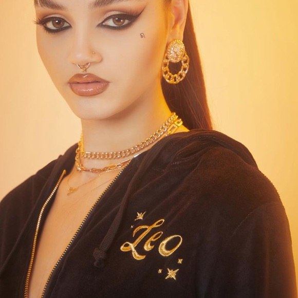 Dollz Kill Horoscopez Confident Leo Queen Track Hoodie size M - Picture 4 of 5